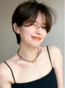 简约风来袭，打造时尚新态度